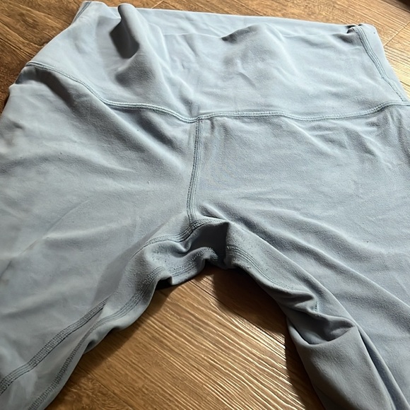 lululemon align high rise leggings 25” - Picture 3 of 4